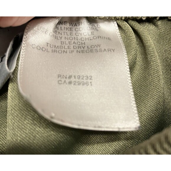 Alfred Dunner Womens Petite Soft Microsuede Green Pants Size 14P NWOT - Picture 3 of 7